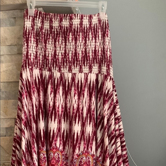 Magic Red Patterned dress - Picture 8 of 9